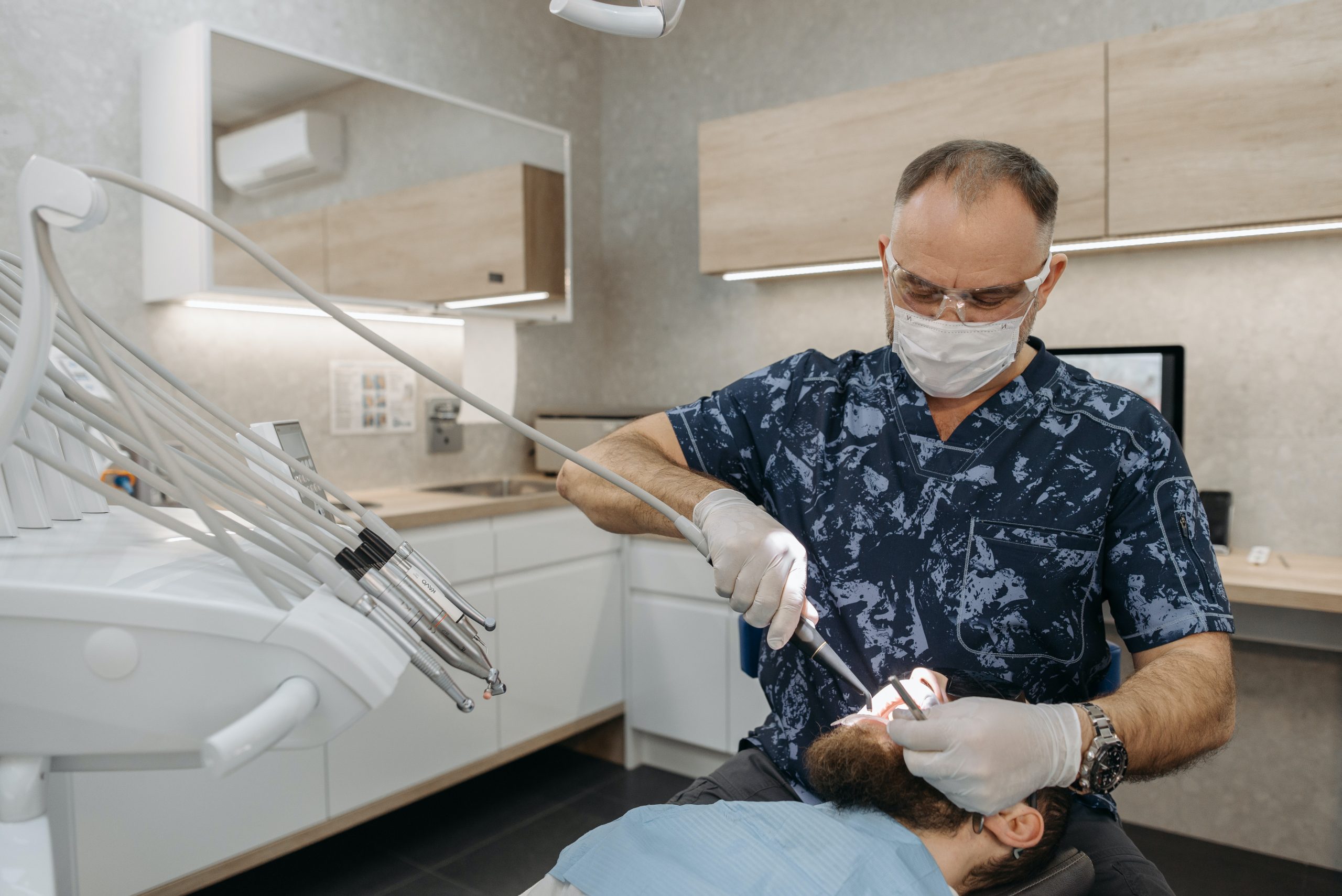 Cómo elegir un dentista: Cómo elegir la clínica dental adecuada para su familia